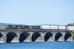 Three GE's Lead 29G across the Rockville Bridge